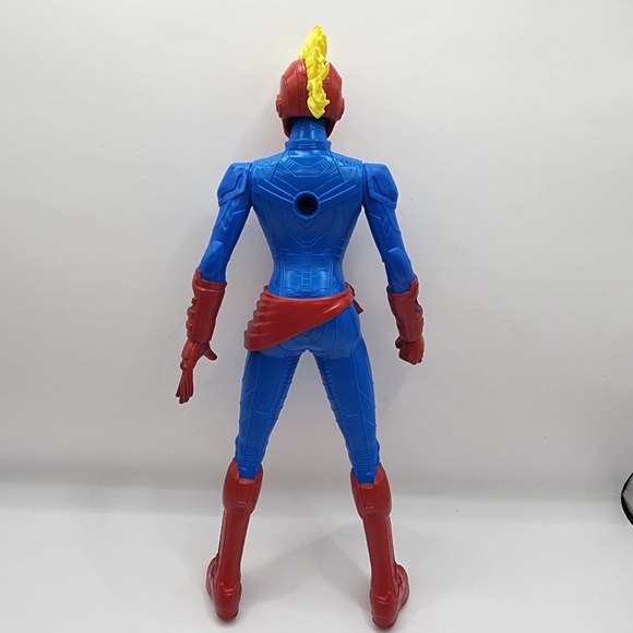2019 Captain Marvel Action Figure Marvel 9 Inch Hasbro - Picture 4 of 8